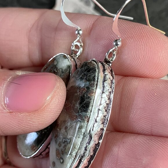 Eudialyte Stone Crystal Jewelry Pendant - Picture 4 of 7